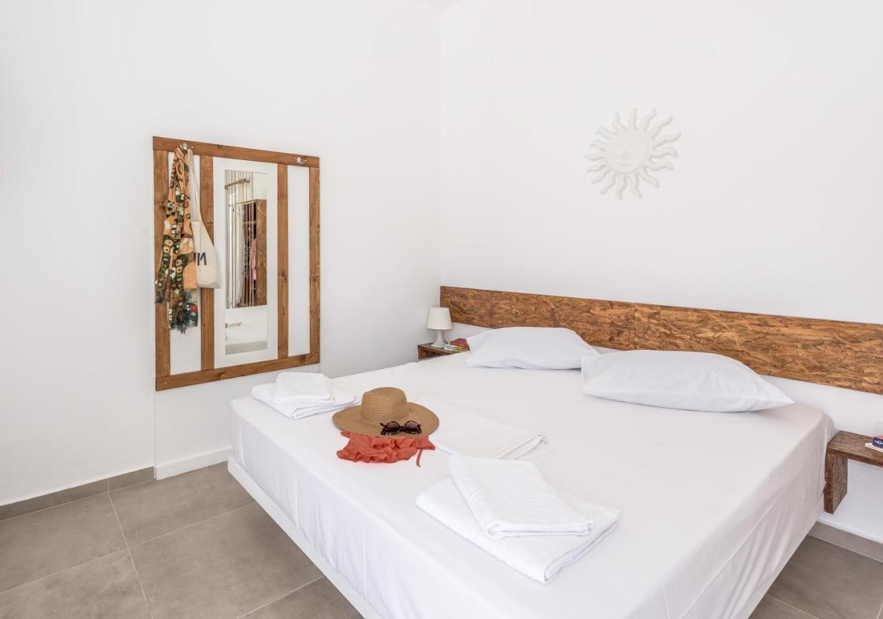 Plakes Sea View Apartment Plaka (Milos) Exterior photo