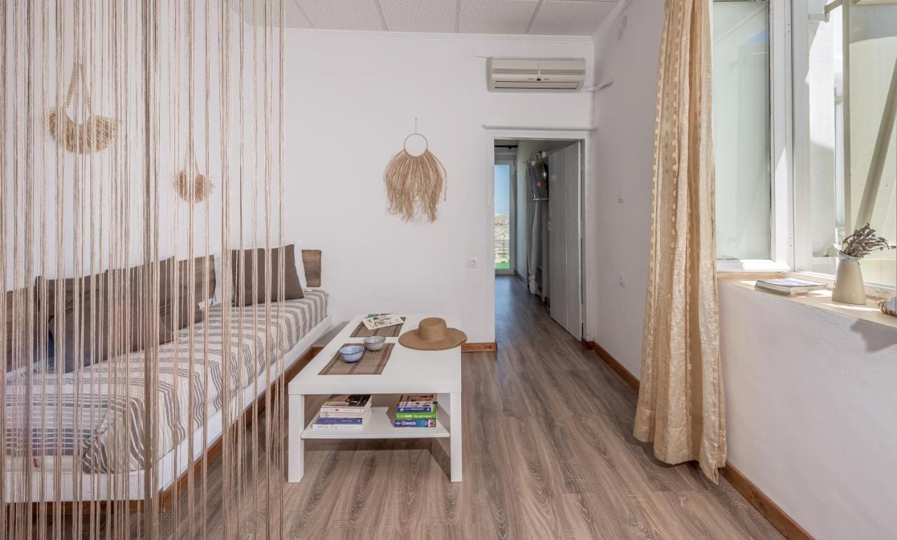 Plakes Sea View Apartment Plaka (Milos) Exterior photo