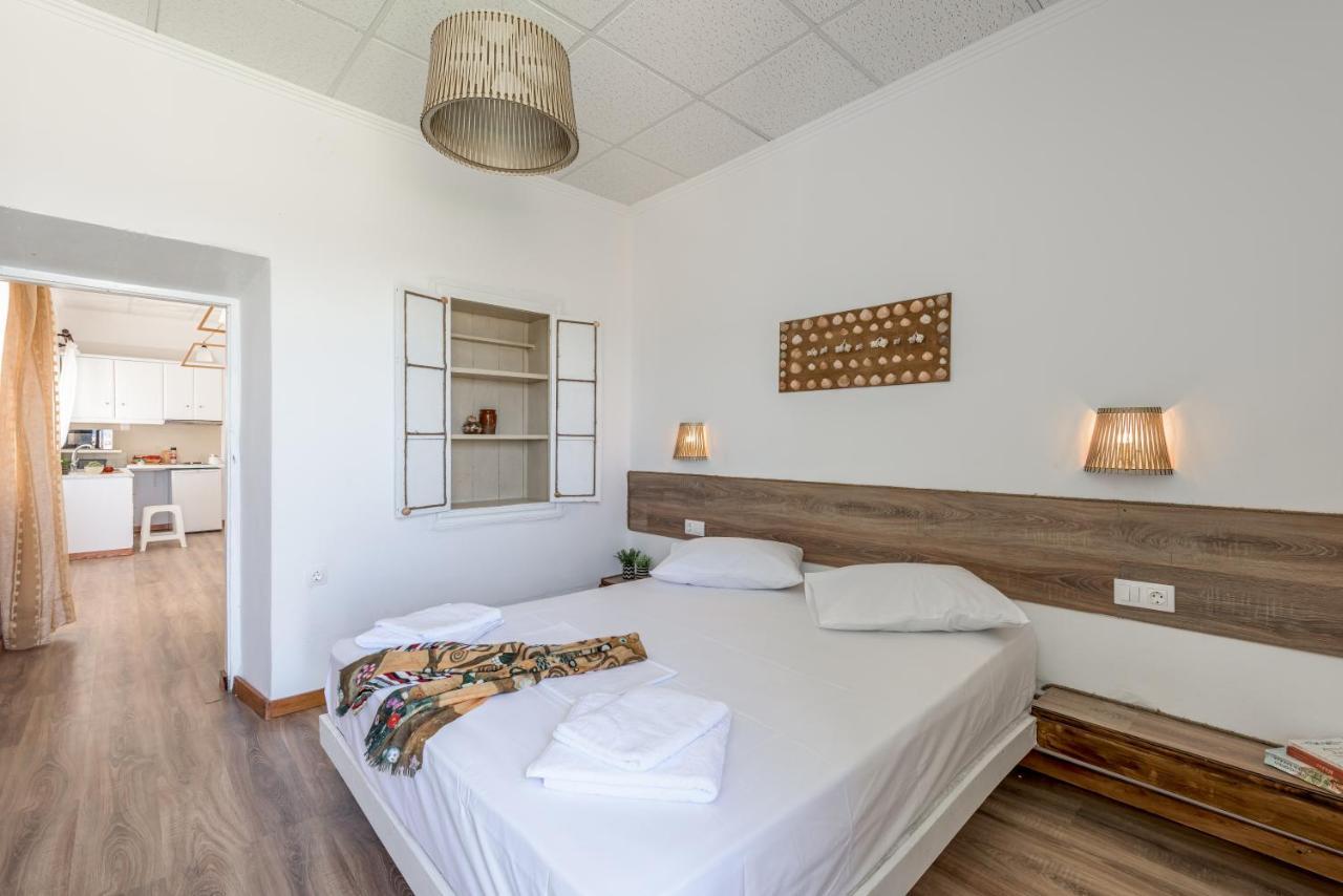 Plakes Sea View Apartment Plaka (Milos) Exterior photo